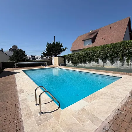 Avec Piscine, A 2 Min De La * Bénerville-sur-Mer