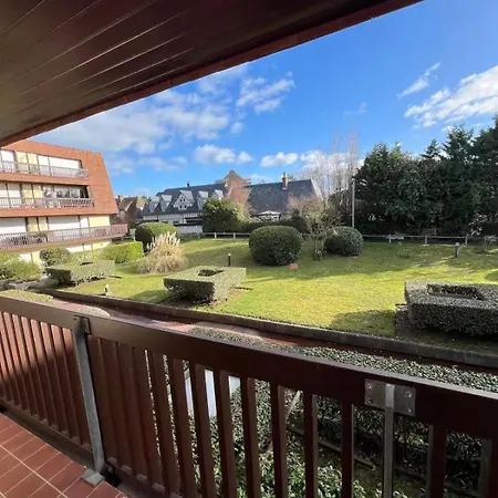 Avec Piscine, A 2 Min De La Daire *